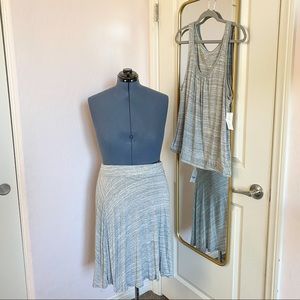 NY&CO Women’s circle skirt jersey knit gray